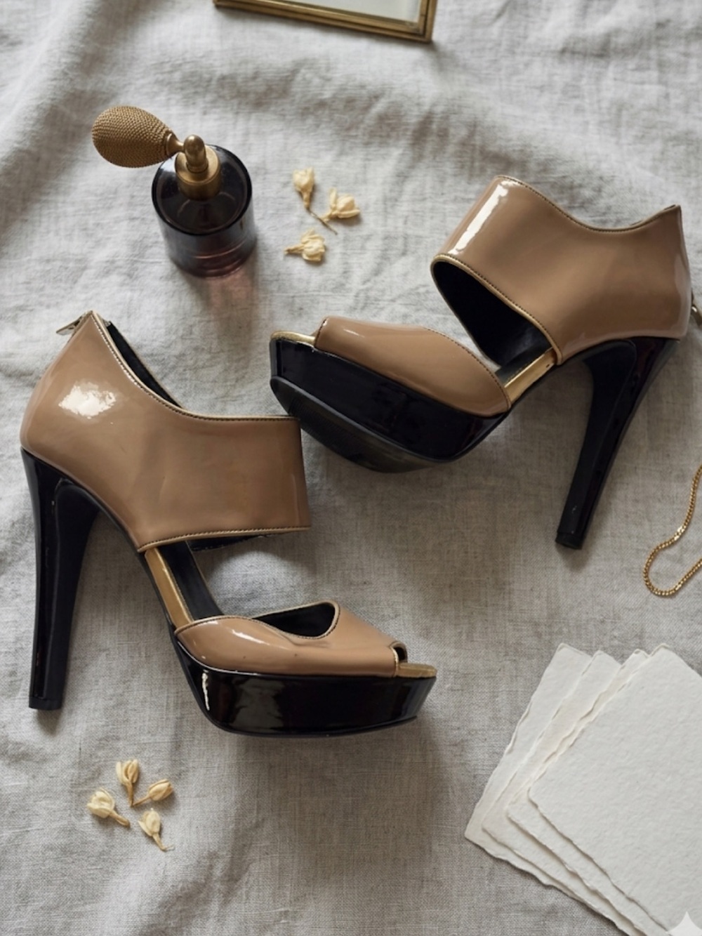 91 BCBGeneration PL-Harmony 7B Bootie Heel